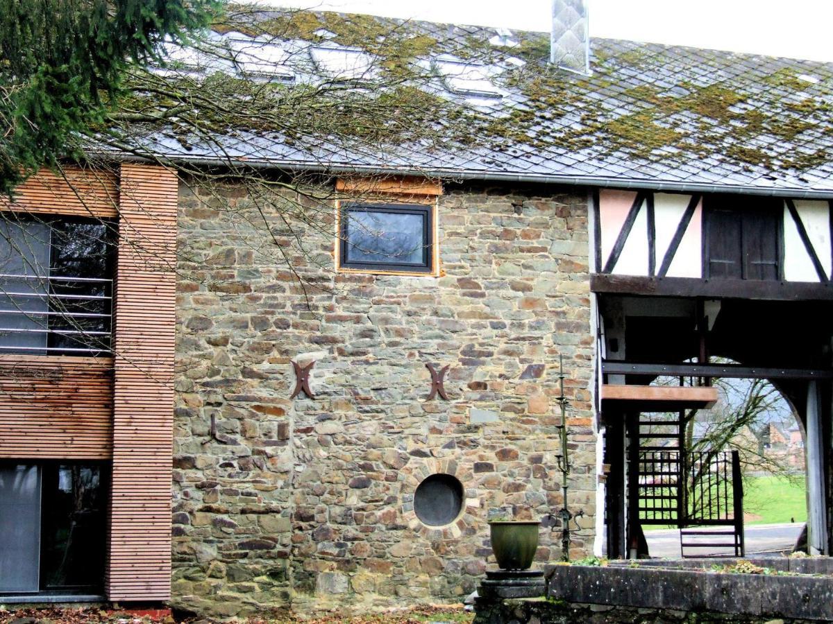 Modern And Cozy Studio In A Former Coach House Robertville Exterior foto